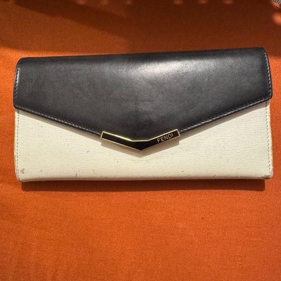 Fendi Envelope long wallet - Picture 1 of 11